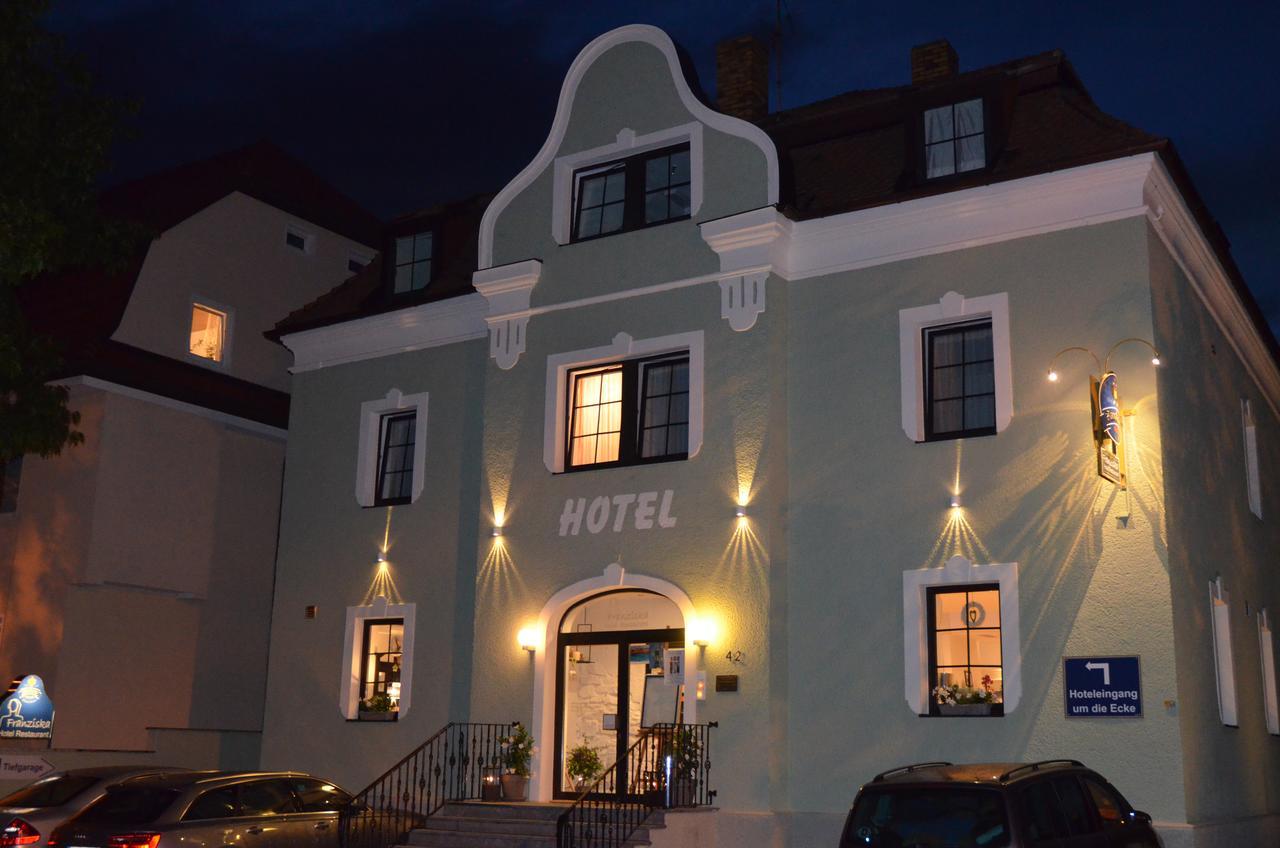 City Hotel Franziska ชเตราบิง ภายนอก รูปภาพ